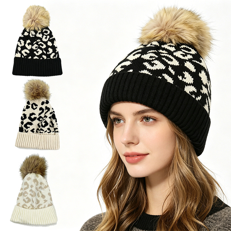 Topi rajut pom-pom motif macan - Beanie Cuffed Knit ulasan dan harga